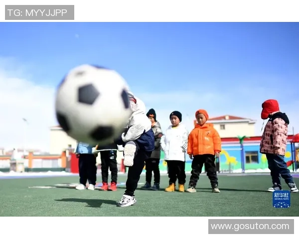 新晋足球明星壁纸推荐 打造专属你的球场梦想世界 新晋足球明星壁纸推荐 打造专属你的球场梦想世界